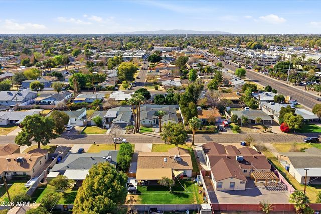 6830 N 10TH Place, Phoenix, AZ 85014