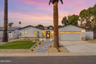 6830 N 10TH Place, Phoenix, AZ 85014