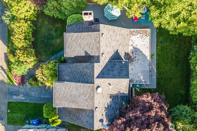 5051 Harold Place NE, Seattle, WA 98105