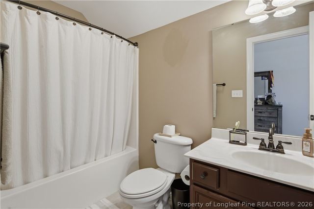 3808 Doon Valley Drive, Fayetteville, NC 28306