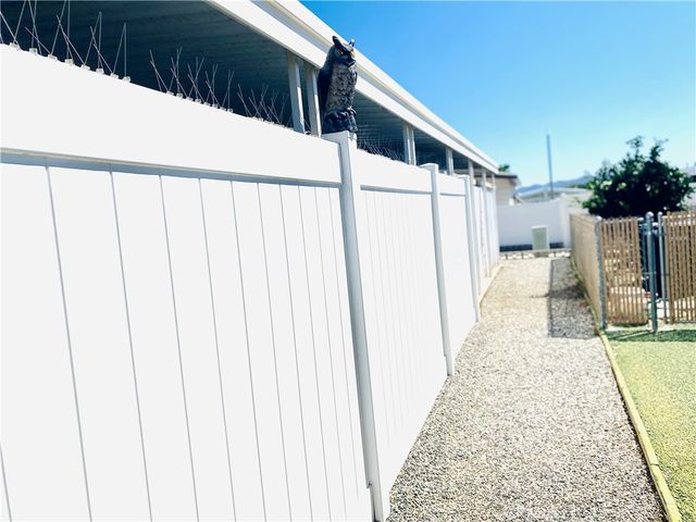 1053 W Johnston Avenue, Hemet, CA 92543
