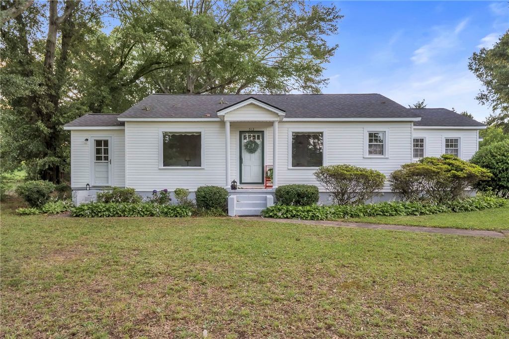 513 Shiloh Road, Seneca, SC 29678