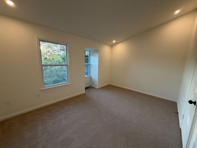 15387 GATEHOUSE TER, Woodbridge, VA 22191