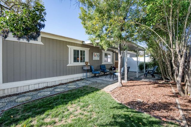 8701 Highway 41 SPC49, Fresno, CA 93720