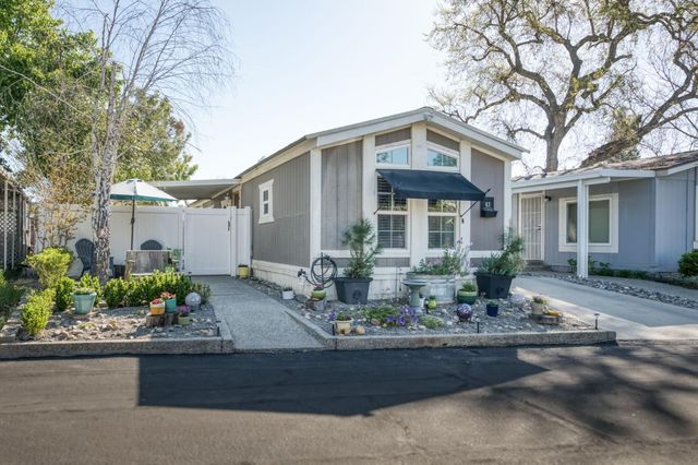 8701 Highway 41 SPC49, Fresno, CA 93720