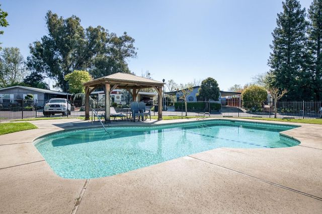 8701 Highway 41 SPC49, Fresno, CA 93720