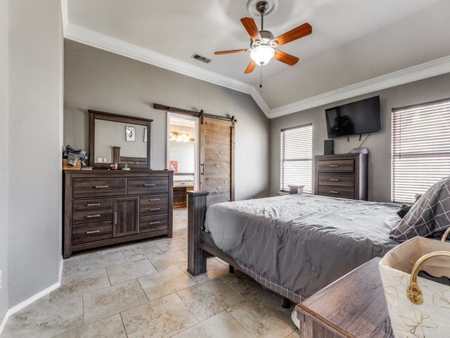 716 Fox Run Trail, Saginaw, TX 76179