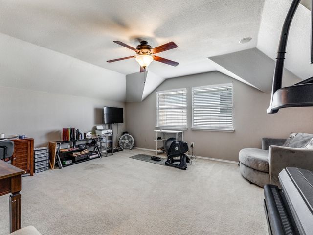 716 Fox Run Trail, Saginaw, TX 76179