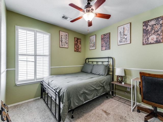 716 Fox Run Trail, Saginaw, TX 76179