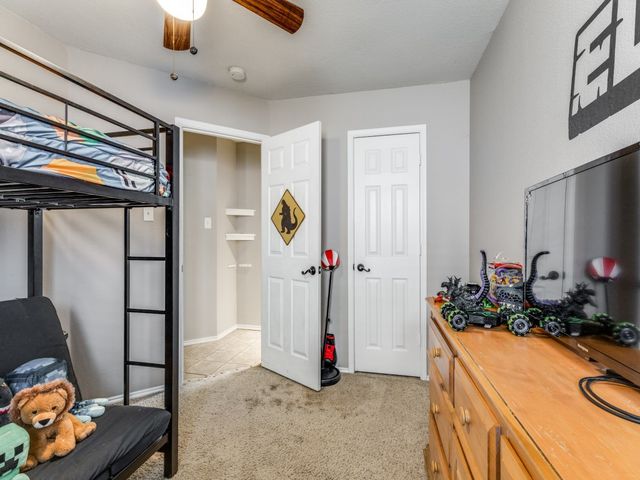 716 Fox Run Trail, Saginaw, TX 76179