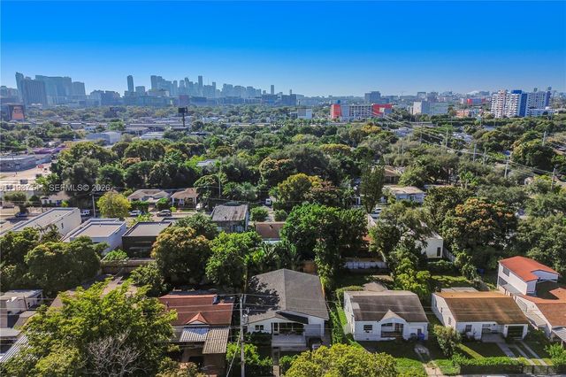 254 NW 43rd St, Miami, FL 33127