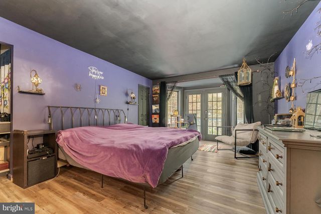 1187 MANZANEDO RD, East Stroudsburg, PA 18302