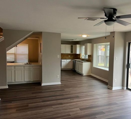 2462 Claremont Drive, Grand Prairie, TX 75052