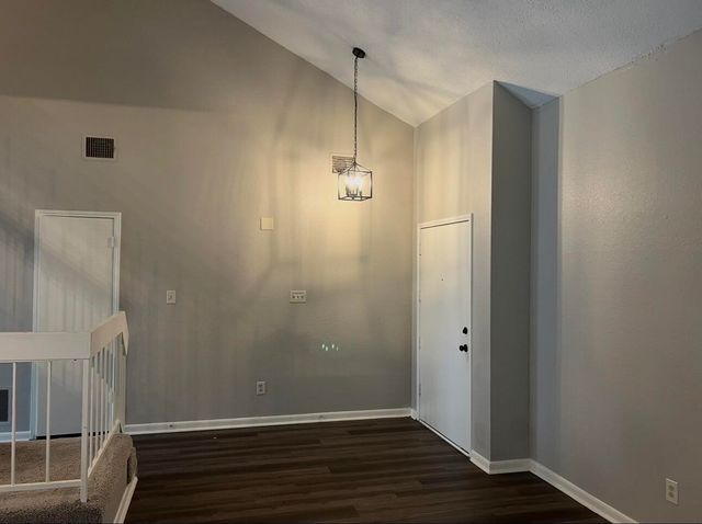 2462 Claremont Drive, Grand Prairie, TX 75052