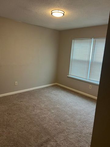 2462 Claremont Drive, Grand Prairie, TX 75052