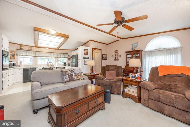 689 MIMOSA COURT, Red Hill, PA 18076
