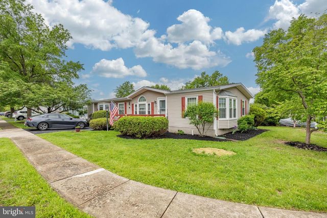 689 MIMOSA COURT, Red Hill, PA 18076