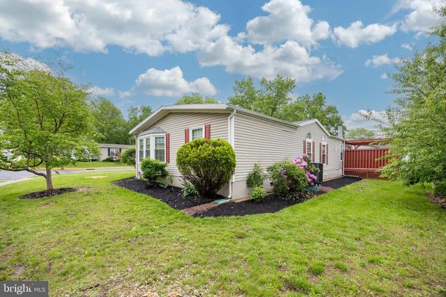 689 MIMOSA COURT, Red Hill, PA 18076