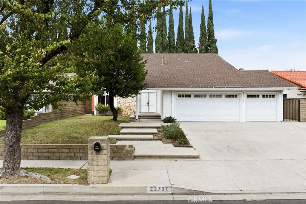 22737 Stagg Street, West Hills, CA 91304 — exterior