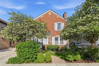6525 N SAYRE Avenue, Chicago, IL 60631
