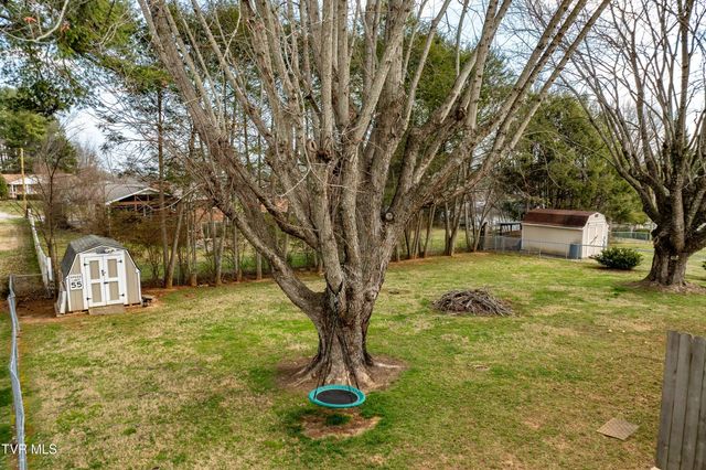 2409 Circleview Drive, Johnson City, TN 37604