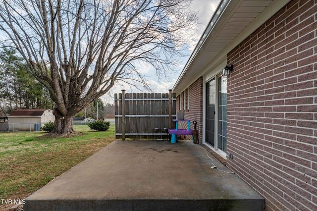 2409 Circleview Drive, Johnson City, TN 37604