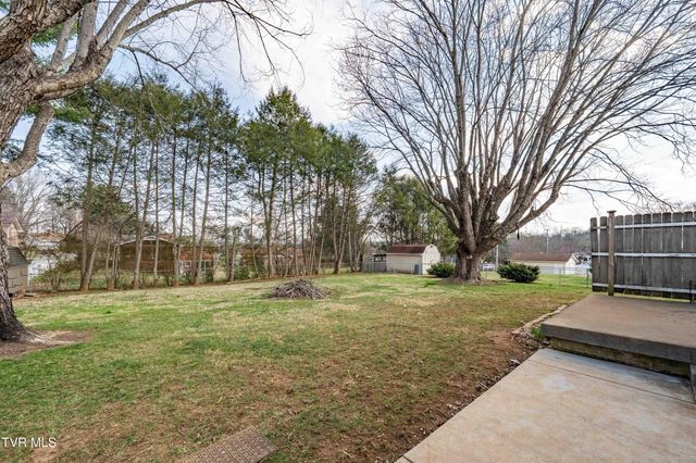 2409 Circleview Drive, Johnson City, TN 37604