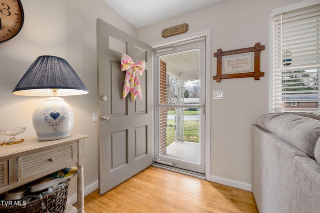 2409 Circleview Drive, Johnson City, TN 37604