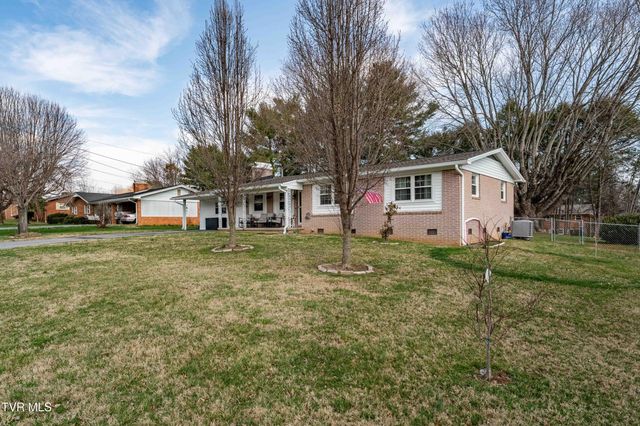 2409 Circleview Drive, Johnson City, TN 37604