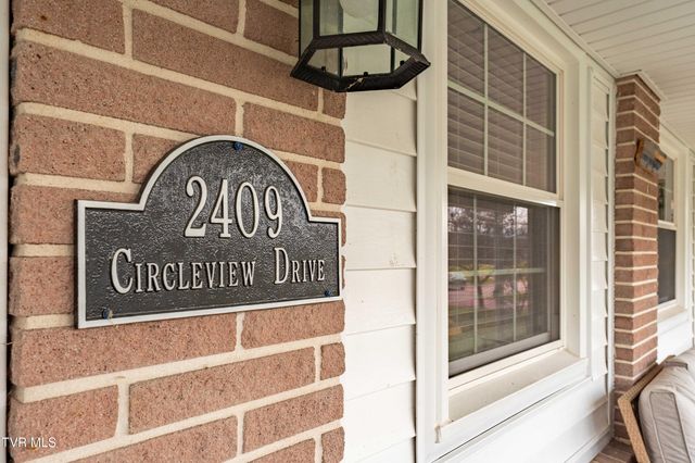 2409 Circleview Drive, Johnson City, TN 37604