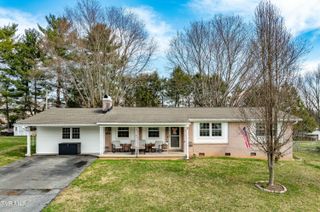 2409 Circleview Drive, Johnson City, TN 37604