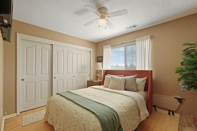 236 Creekview Ln, Wallace, CA 95254