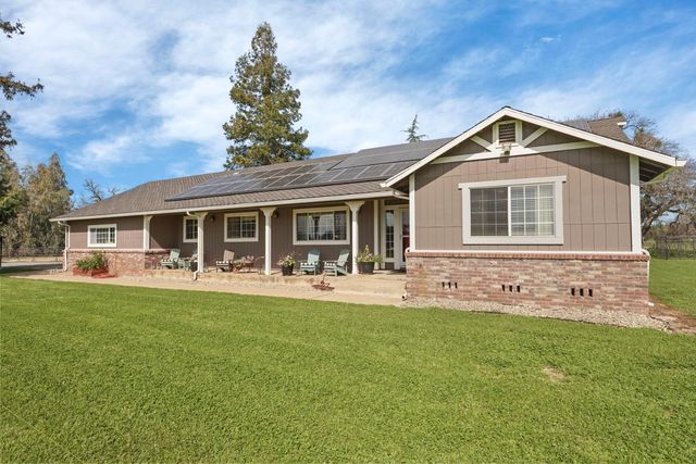 236 Creekview Ln, Wallace, CA 95254