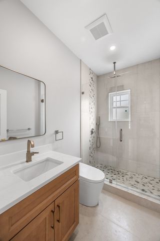 30 Pitman Rd 2, Swampscott, MA 01907