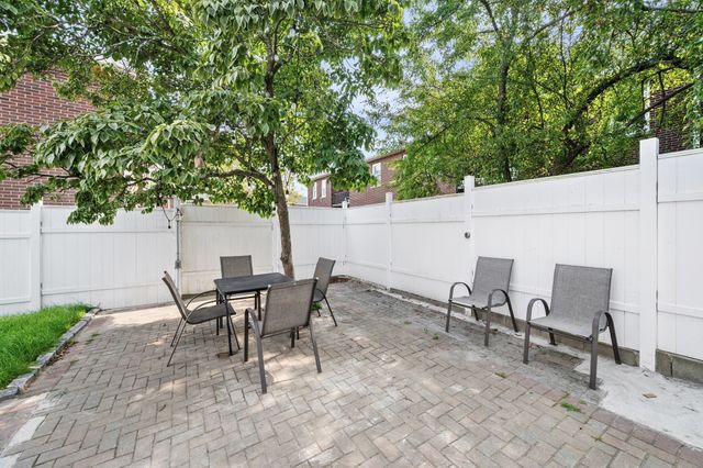 30 Pitman Rd 2, Swampscott, MA 01907