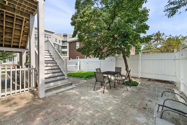30 Pitman Rd 2, Swampscott, MA 01907