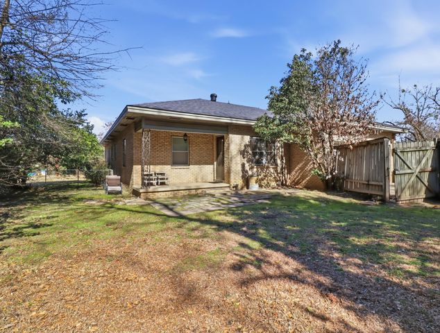 2 COVINGTON DR, Longview, TX 75602