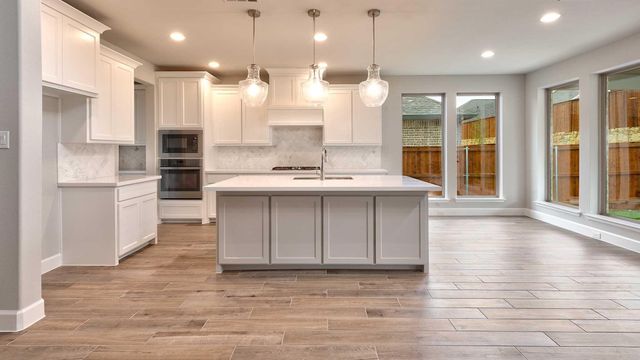 4237 Capstone Road, Midlothian, TX 76065