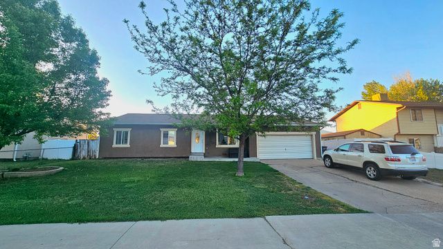 358 W LAKEWOOD DR, Provo, UT 84601