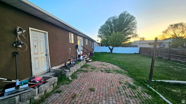 358 W LAKEWOOD DR, Provo, UT 84601