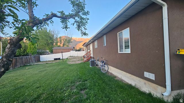 358 W LAKEWOOD DR, Provo, UT 84601