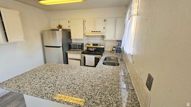 358 W LAKEWOOD DR, Provo, UT 84601