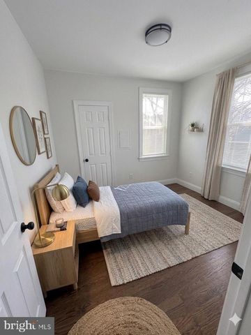 814 SOMERSET ST, Gloucester City, NJ 08030