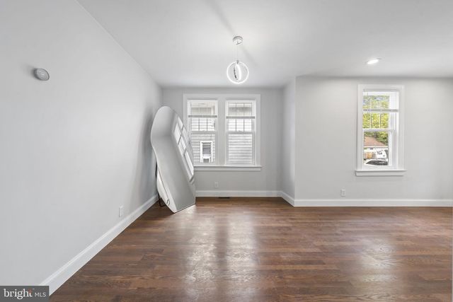 814 SOMERSET ST, Gloucester City, NJ 08030