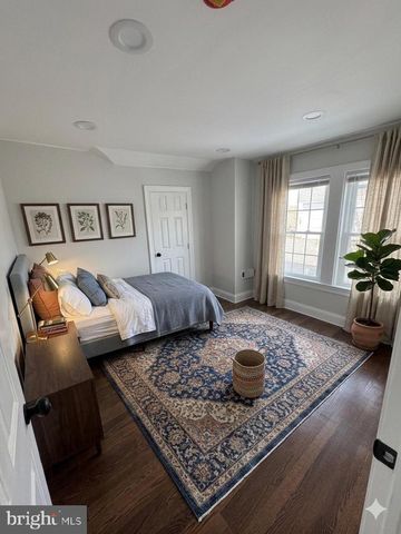 814 SOMERSET ST, Gloucester City, NJ 08030