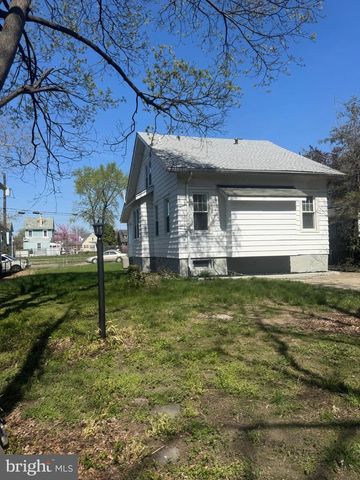 814 SOMERSET ST, Gloucester City, NJ 08030