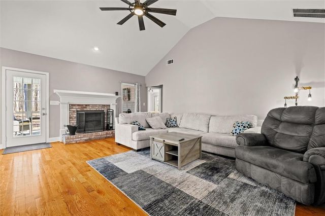 582 Temple Draketown Road, Temple, GA 30179