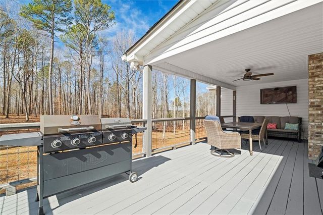 582 Temple Draketown Road, Temple, GA 30179