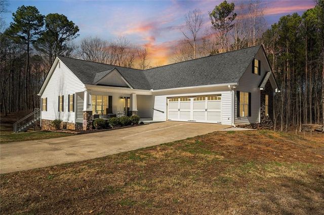 582 Temple Draketown Road, Temple, GA 30179