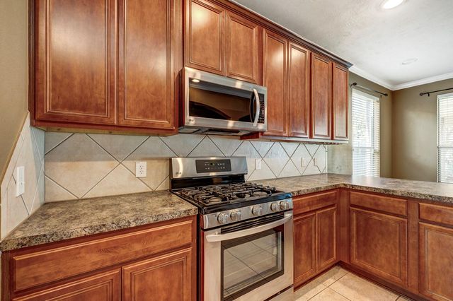 21819 Hannover Village Drive, Spring, TX 77388